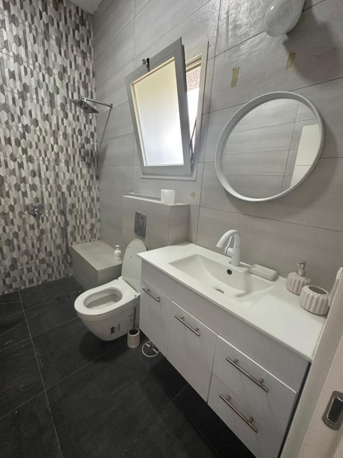 חניתה Apartamento Kiryat Shemona Exterior foto